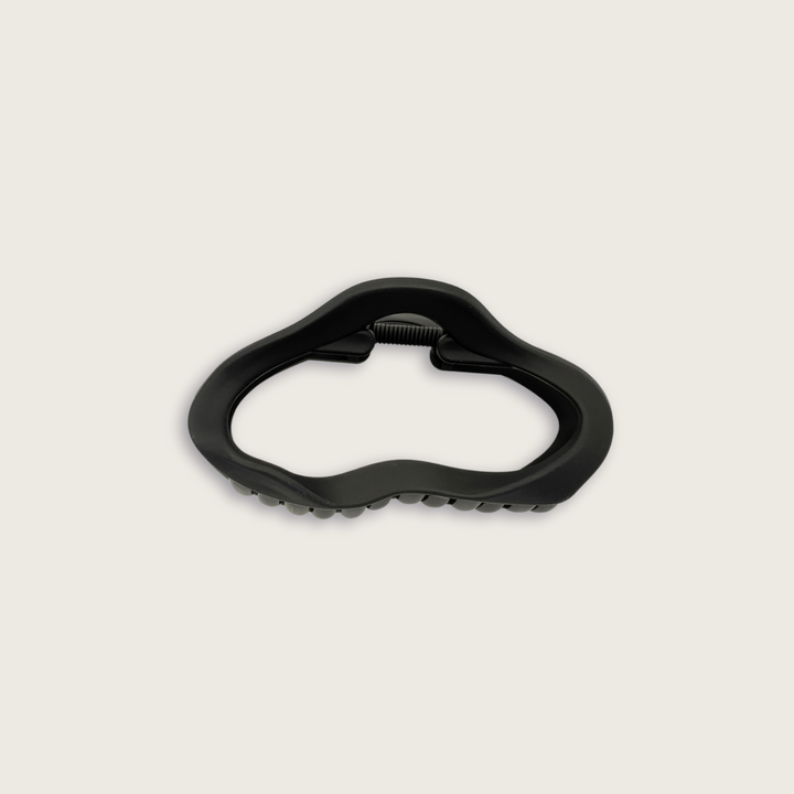 Shadira Claw Clip