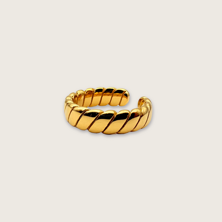 Croissant Ring