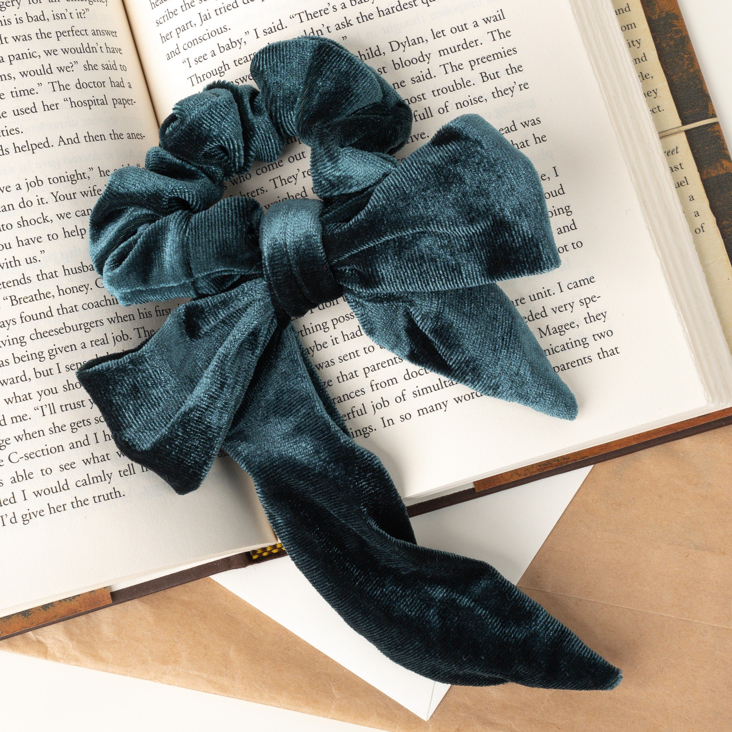 Belle Scrunchie