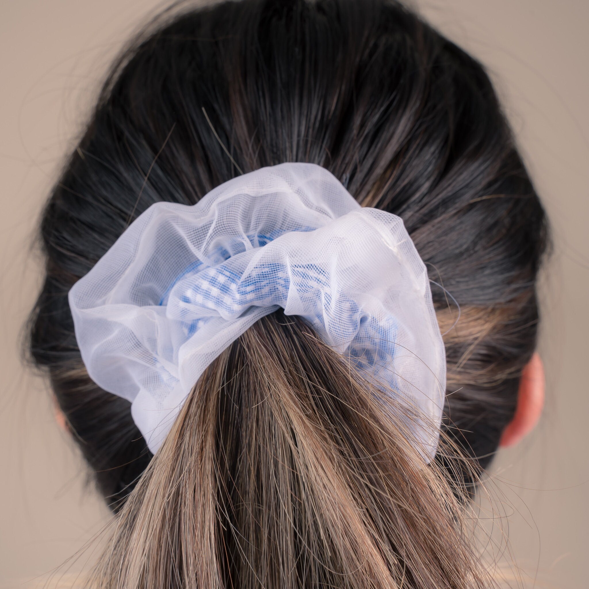 Mesh Scrunchie