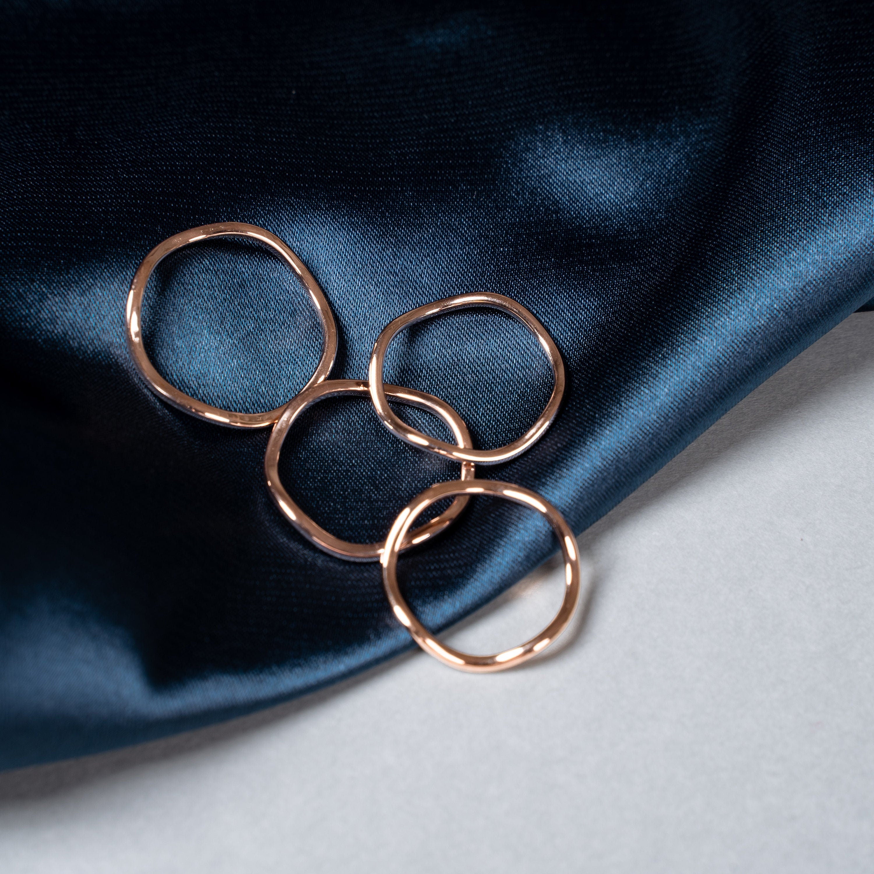 Suave Ring