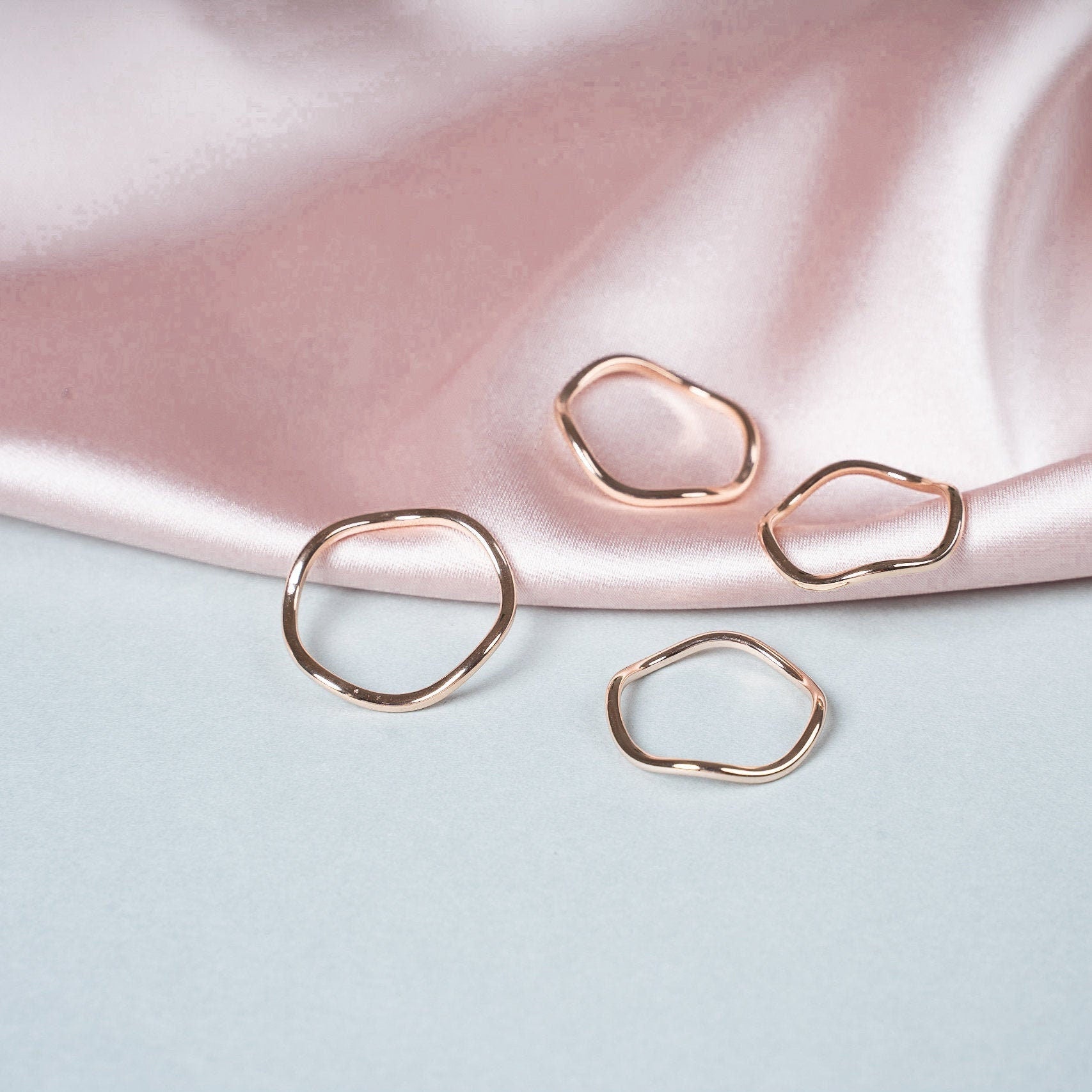 Suave Ring