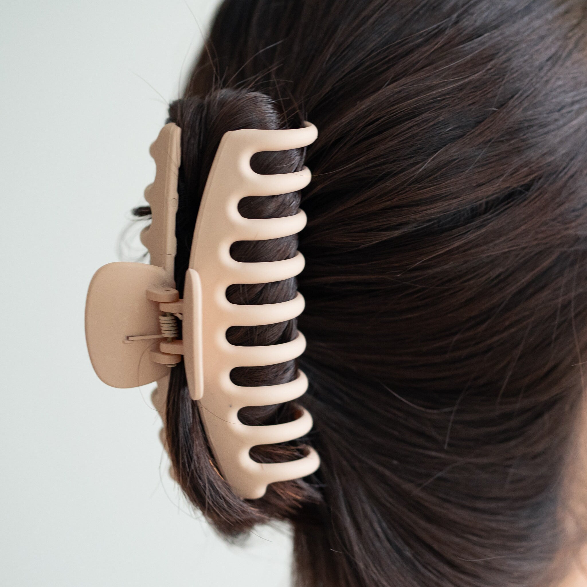 Blakely Claw Clip