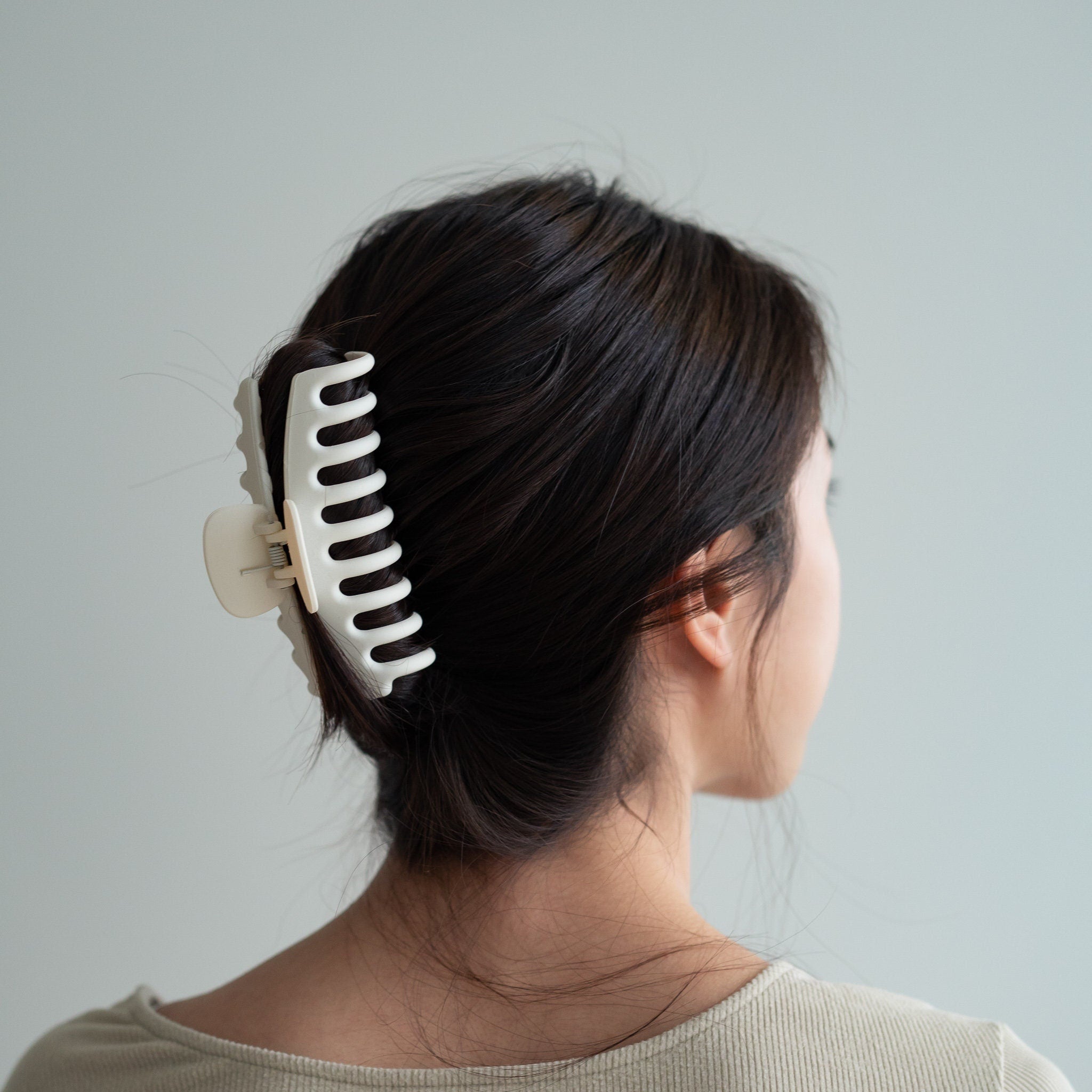 Blakely Claw Clip