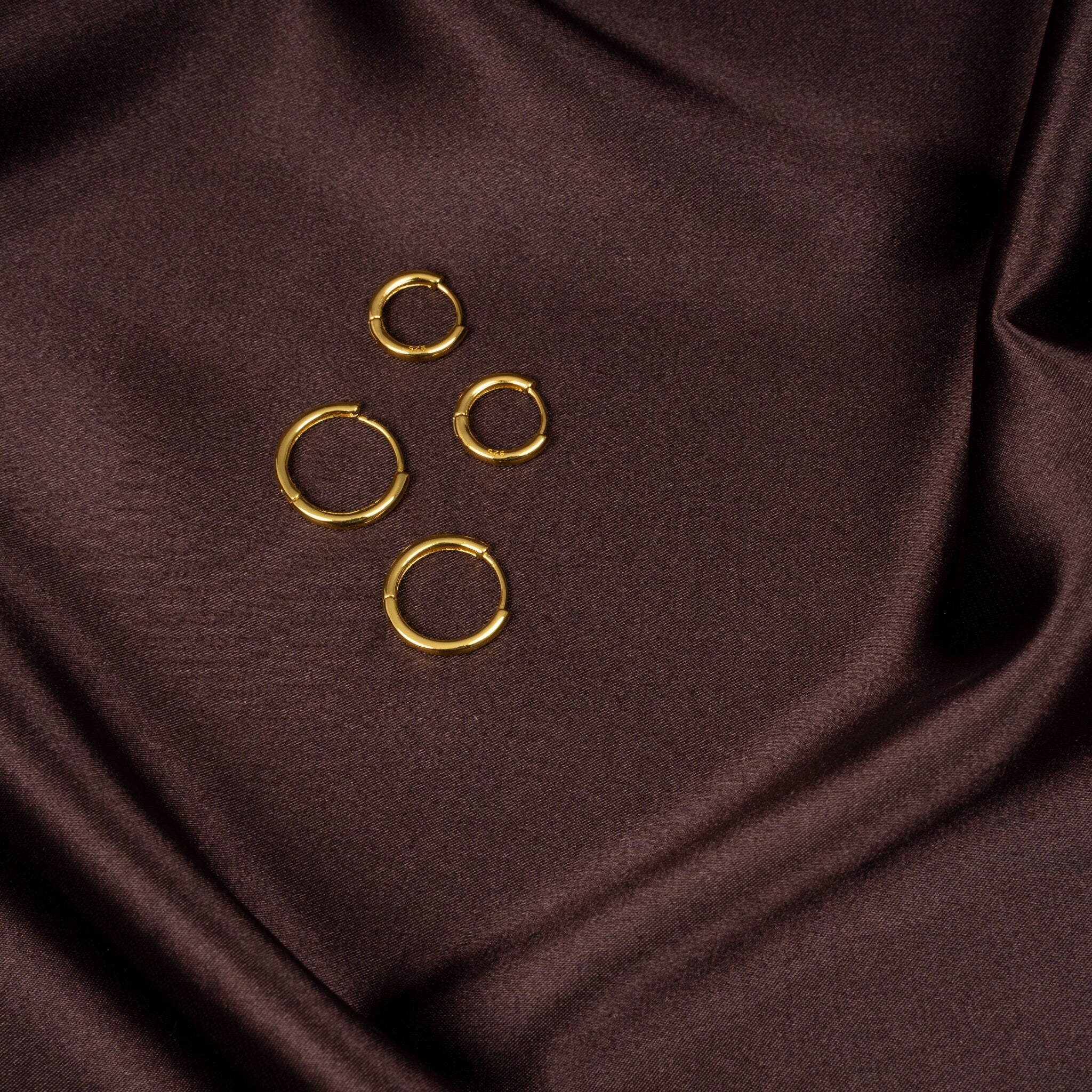 Oovlo Earrings