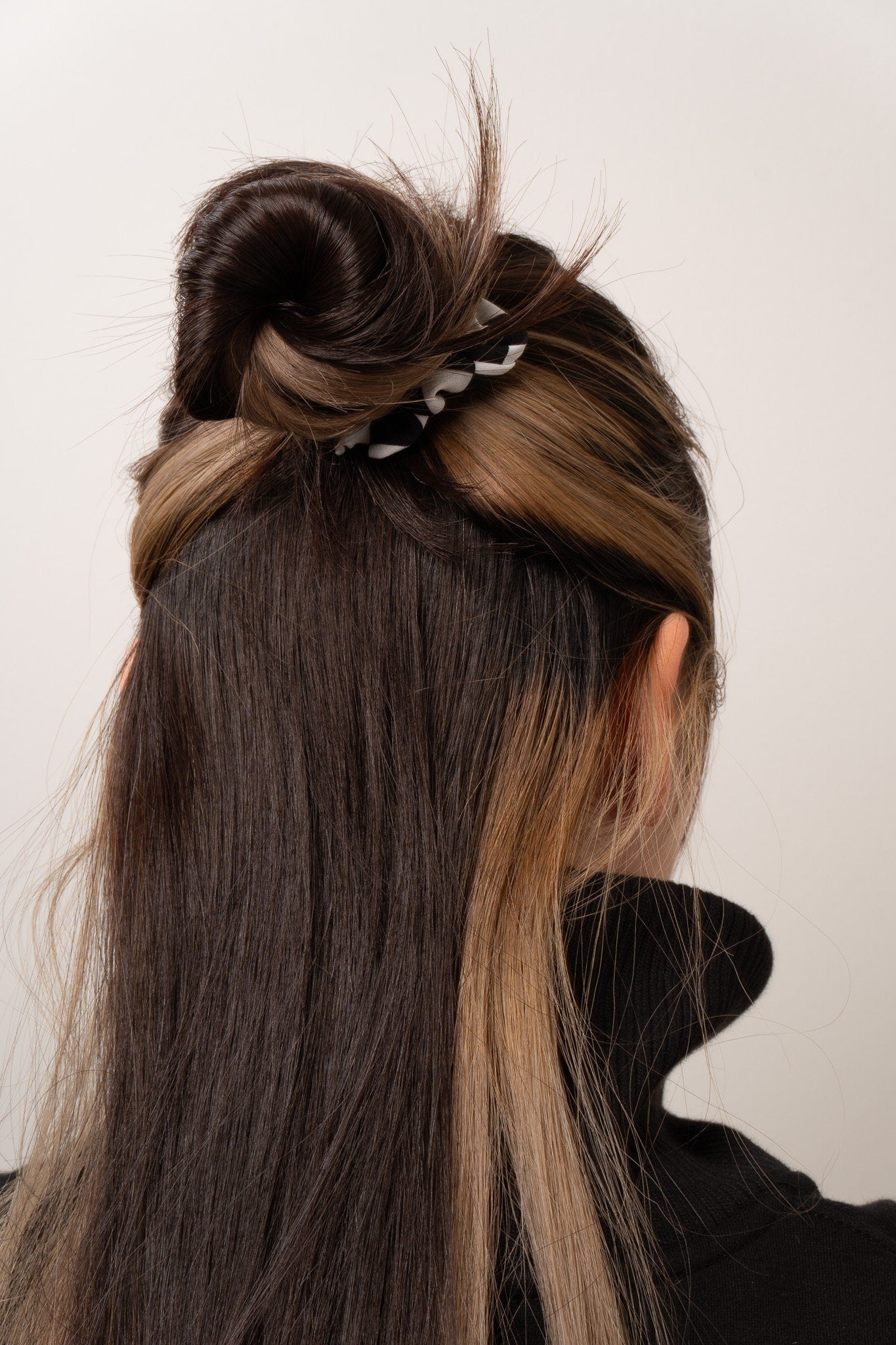 B&W Scrunchie